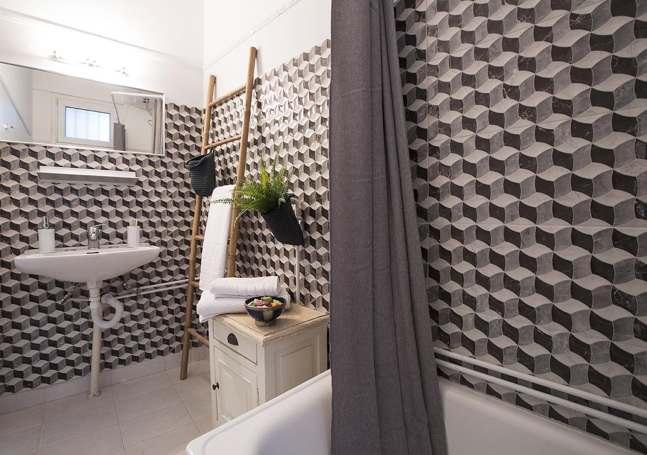 Attractive Flat Near The Acropolis Museum & Metro Station By Athenian Homes Bagian luar foto